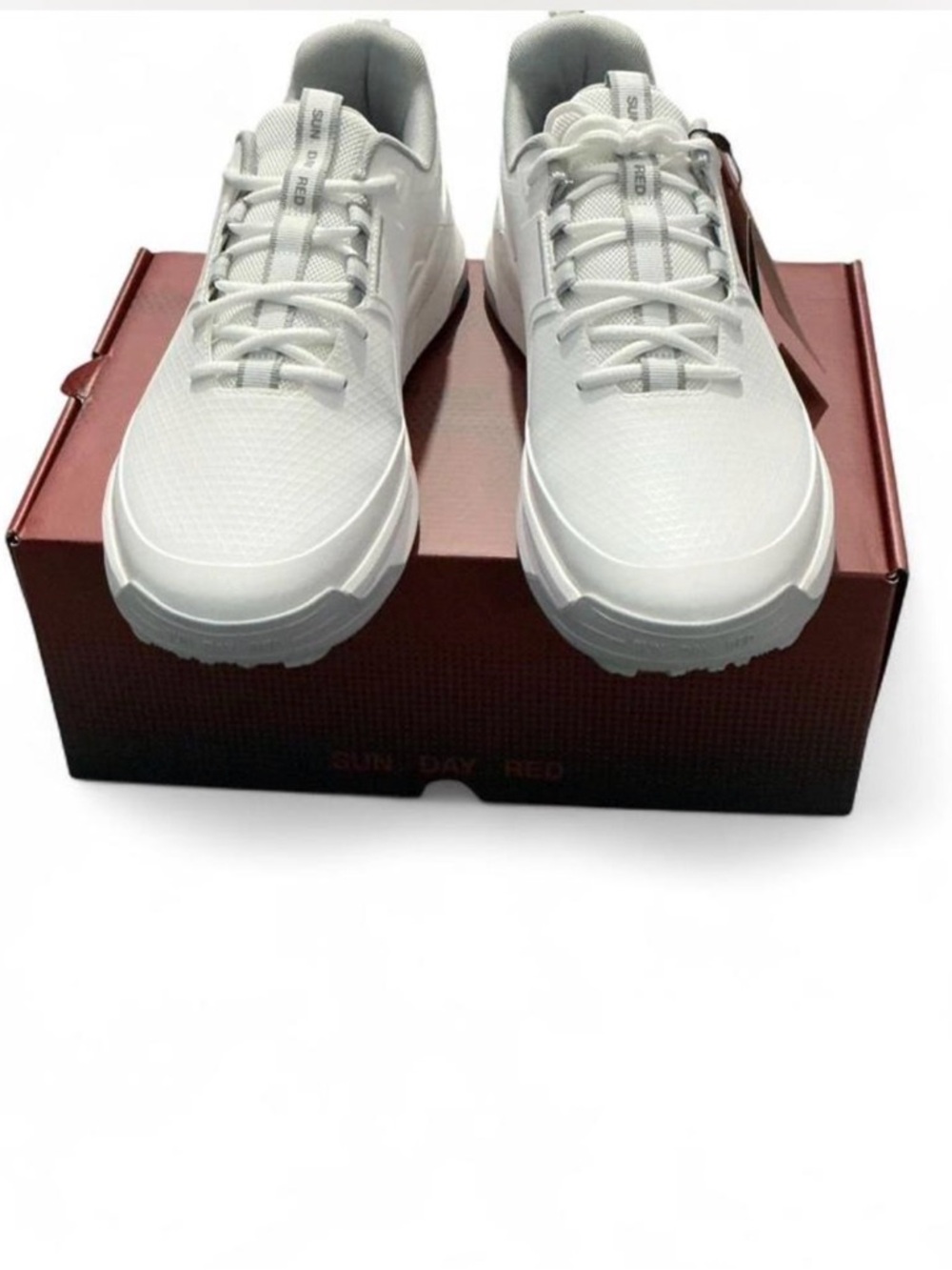 SUN DAY RED Presidio NWT 11.5